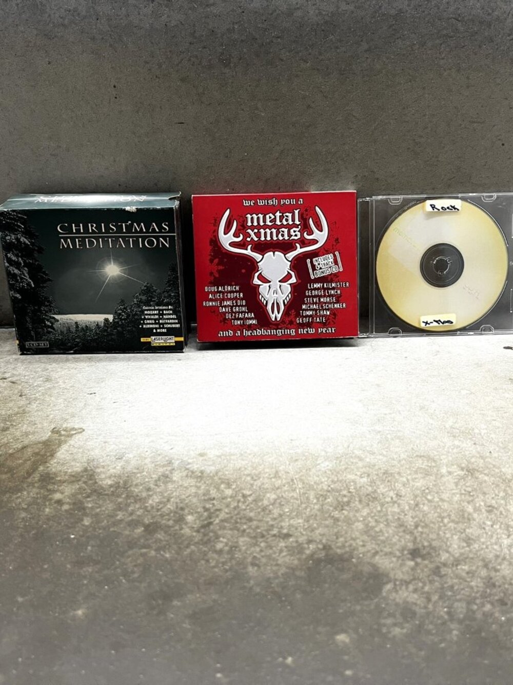 Xmas Meditation Classical Interludes 5 CD-Set/We Wish You a Metal Xmas/Bonus CD